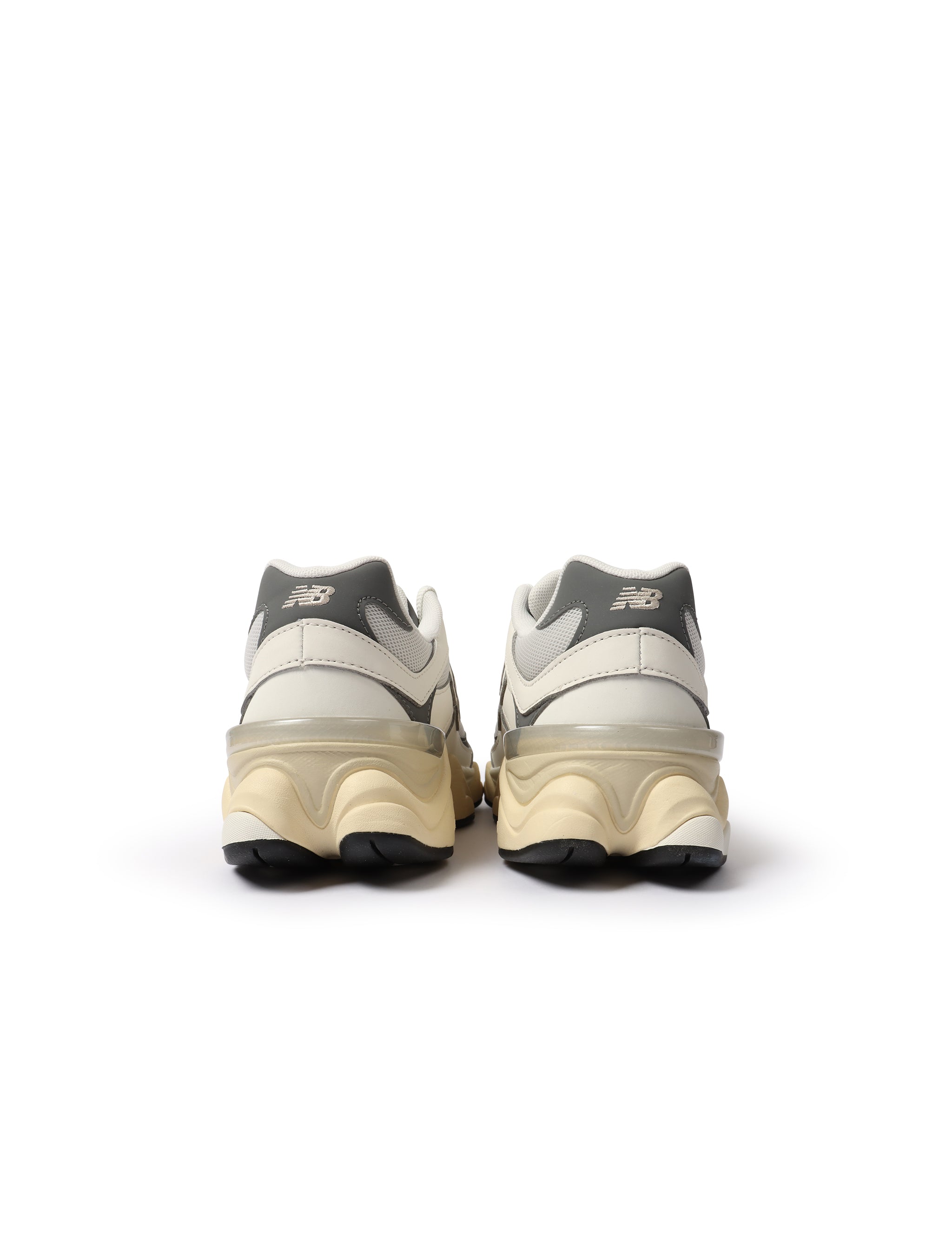 New Balance Big Kids 9060 Lifestyle Shoes  - White/Grey